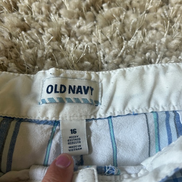 Boy’s shorts bundle - Picture 8 of 9